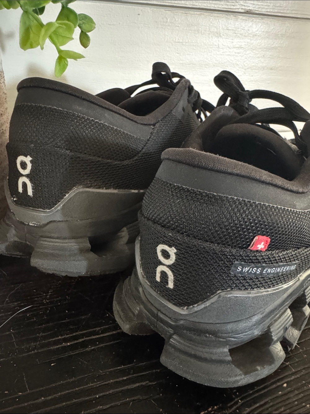 On Running cloud x Black Athletic Sneakers with White Logo - Picture 2 of 16